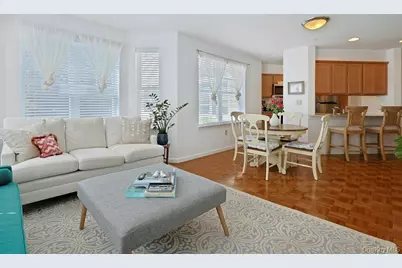 207 Sutton Drive #207, Mount Kisco, NY 10549 - Photo 7