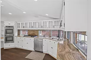 1900 Carleton Pl, Baldwin, NY 11510 - Photo 13