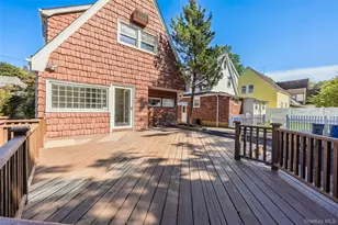 1900 Carleton Pl, Baldwin, NY 11510 - Photo 31