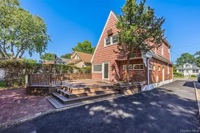 1900 Carleton Place, Baldwin, NY 11510 - Photo 33