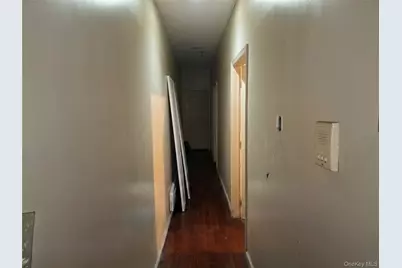 21531 Hollis Avenue, Queens Village, NY 11429 - Photo 17
