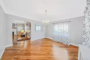 22 Flint Ave, Hempstead, NY 11550 - Photo 7