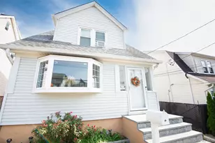 38 Emmett Terrace, New Rochelle, NY 10805 - Photo 3