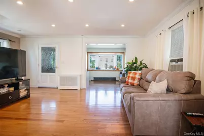 38 Emmett Terrace, New Rochelle, NY 10805 - Photo 5