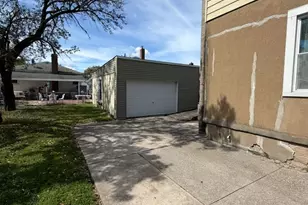 130-32 128th St, Ozone Park, NY 11420 - Photo 9