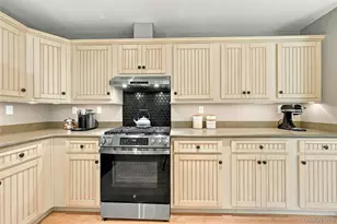 61341 Route 25, Southold, NY 11971 - Photo 13