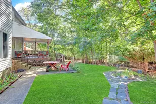 14 Morewood Dr, Smithtown, NY 11787 - Photo 23