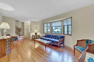 14 Morewood Dr, Smithtown, NY 11787 - Photo 3