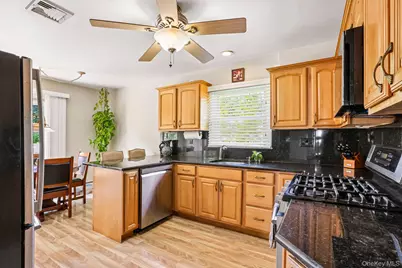 34 Glenside Drive, New City, NY 10956 - Photo 7