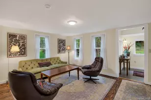 861 Snydertown Rd, Claverack, NY 12521 - Photo 7