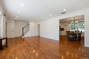 711 Koelbel Ct, Baldwin, NY 11510 - Photo 7