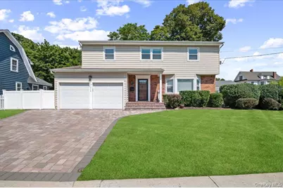 711 Koelbel Court, Baldwin, NY 11510 - Photo 1