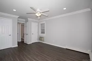 53 S Clinton Ave, Bay Shore, NY 11706 - Photo 5