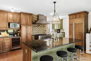 11 Arbutus Ln, Stony Brook, NY 11790 - Photo 11