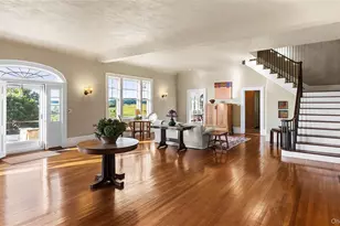 11 Arbutus Ln, Stony Brook, NY 11790 - Photo 5