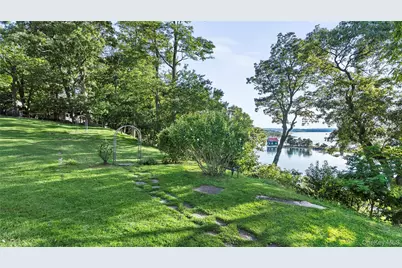 11 Arbutus Lane, Stony Brook, NY 11790 - Photo 29