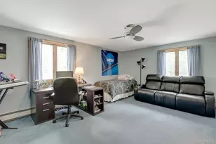 963 Sycamore Ave, Bohemia, NY 11716 - Photo 17