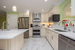 18 De Halve Maen Dr, Stony Point, NY 10980 - Photo 7