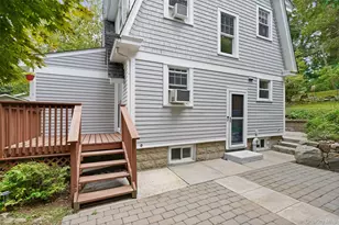 82 Birch Dr, Pleasantville, NY 10570 - Photo 21