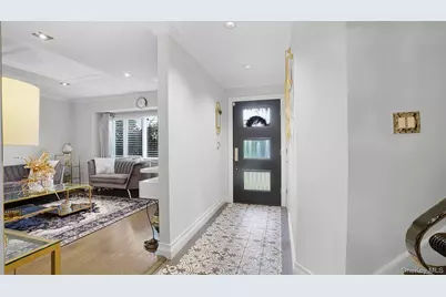 5 Crabapple Lane, Commack, NY 11725 - Photo 3