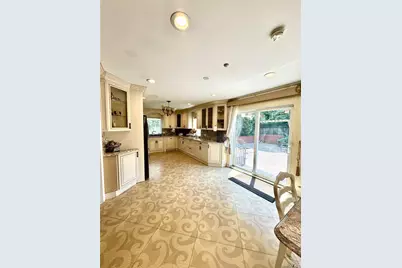 139-04 Coolidge Avenue, Briarwood, NY 11435 - Photo 5