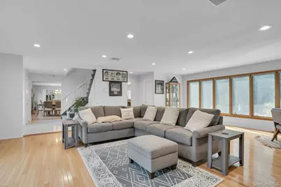 41 Cedar Ridge Lane, Dix Hills, NY 11746 - Photo 11