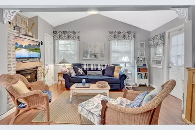 30 Neptune Place, Calverton, NY 11933 - Photo 7