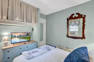 30 Neptune Pl, Calverton, NY 11933 - Photo 15
