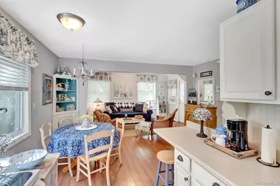 30 Neptune Place, Calverton, NY 11933 - Photo 11