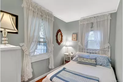 30 Neptune Place, Calverton, NY 11933 - Photo 19