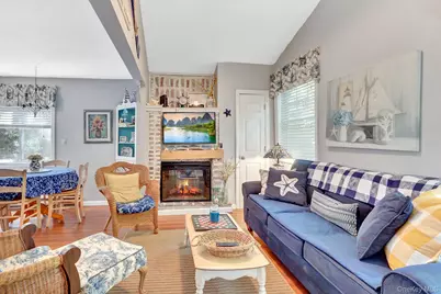 30 Neptune Place, Calverton, NY 11933 - Photo 5