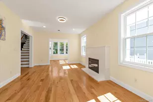 27 2nd St, Lynbrook, NY 11563 - Photo 11