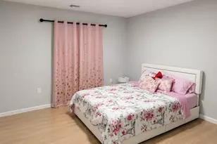 130 Elizabeth Ave, Hempstead, NY 11550 - Photo 19