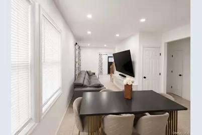 130 Elizabeth Avenue, Hempstead, NY 11550 - Photo 9