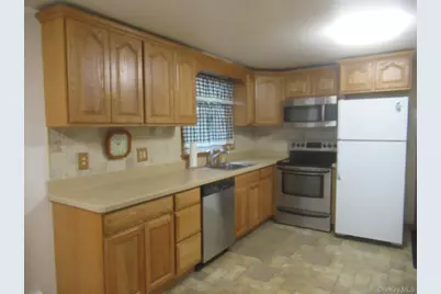 80 Greenwood Drive, Beacon, NY 12508 - Photo 5