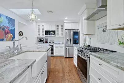 16 Annette Lane, Suffern, NY 10901 - Photo 5