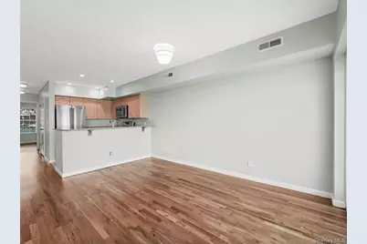 1 Patricia Lane #305, Bronx, NY 10465 - Photo 9