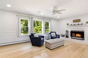 45 Meadow Glen Rd, Northport, NY 11768 - Photo 9