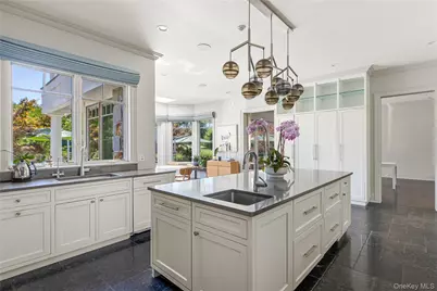 1 Hidden Pond Drive, Old Westbury, NY 11568 - Photo 11