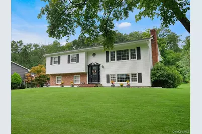 1 S Park Lane, Nanuet, NY 10954 - Photo 1