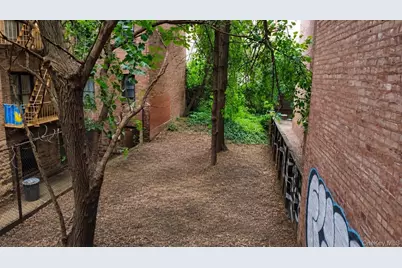 1404A Pacific Street, Brooklyn, NY 11216 - Photo 3