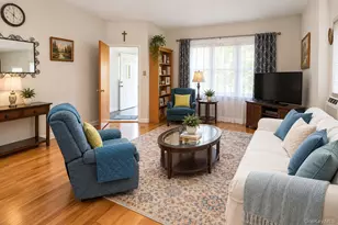60-75 59th Ave, Maspeth, NY 11378 - Photo 5