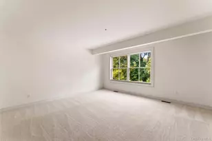 27 N Buckhout St, Irvington, NY 10533 - Photo 17