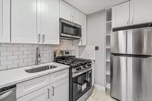 226-29 Manor Rd, Queens Village, NY 11427 - Photo 5