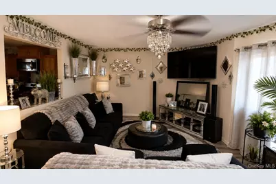 71 Arlington Place, New York, NY 10303 - Photo 3