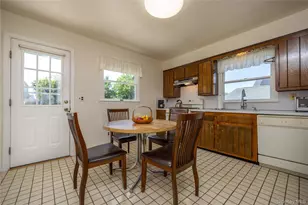28 Hall Ave, Eastchester, NY 10709 - Photo 9