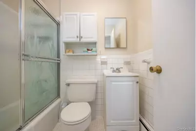 28 Hall Avenue, Eastchester, NY 10709 - Photo 23
