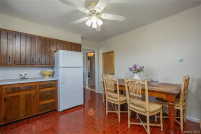 28 Hall Avenue, Eastchester, NY 10709 - Photo 19