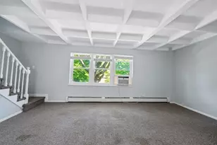 147-28 Charter Rd, Briarwood, NY 11435 - Photo 7