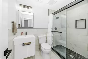 20 Danbury Ave, Patchogue, NY 11772 - Photo 25